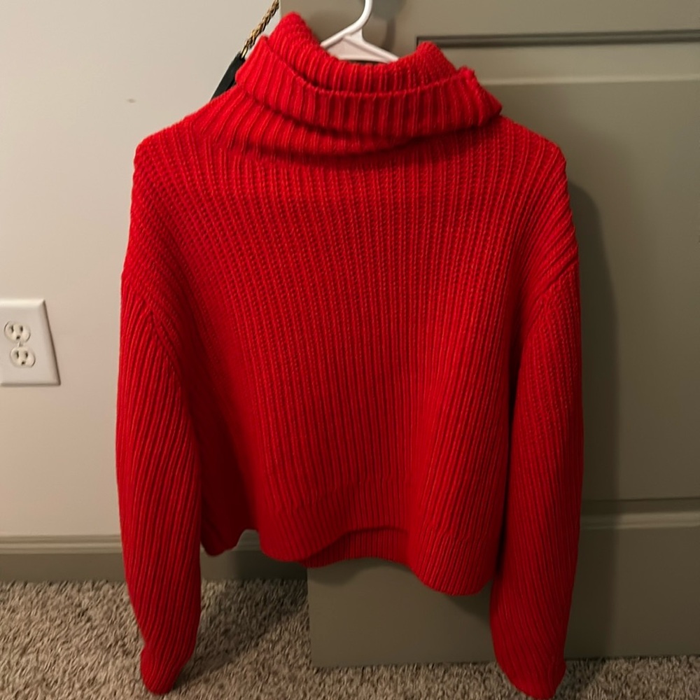 Chunky Red H&M sweater